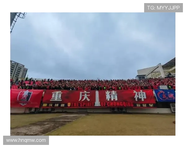 铜梁龙董事长：聚焦年轻人才助力国足腾飞